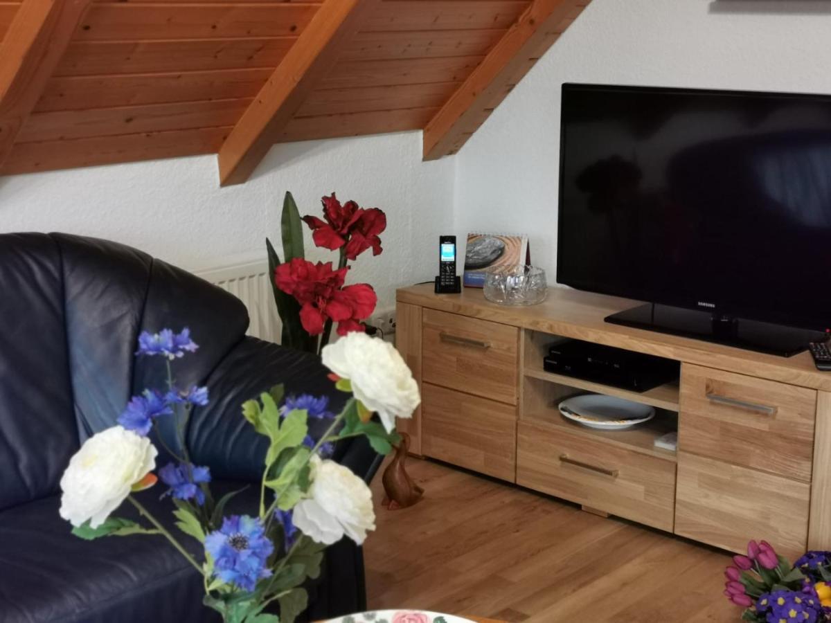 Ferienhaus Wieke Wiesmoor Bagian luar foto