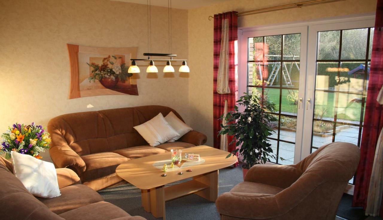 Ferienhaus Wieke Wiesmoor Bagian luar foto