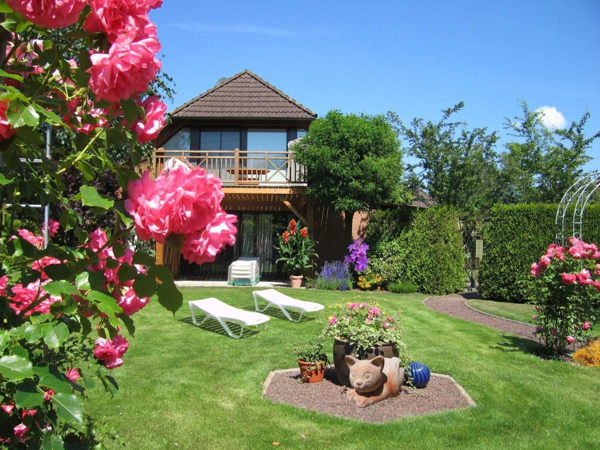 Ferienhaus Wieke Wiesmoor Bagian luar foto